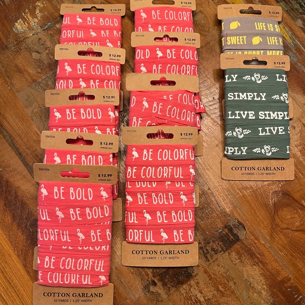 New in Original Packaging Cotton Garland